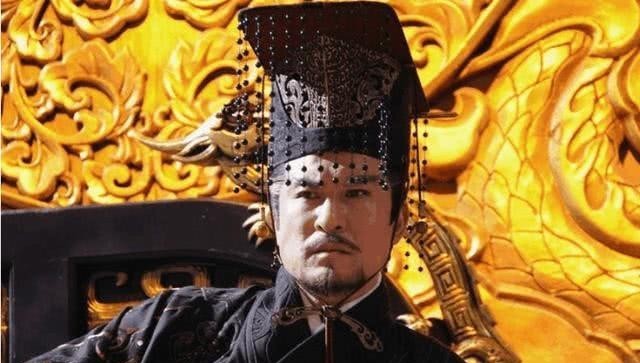 不用|因“功高震主”主动辞官,皇上却说你不用走,我是不可能杀你的