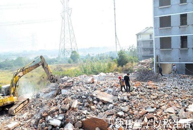 土地|征收拆迁,就只分房当农村土地被征收,还将有这四大“补偿费”