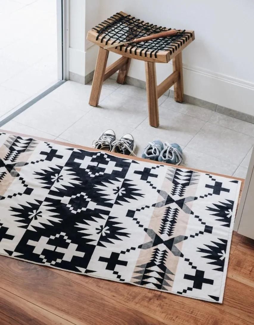 为什么“好色”的男人，总会在冬日拥抱「印第安图腾」？