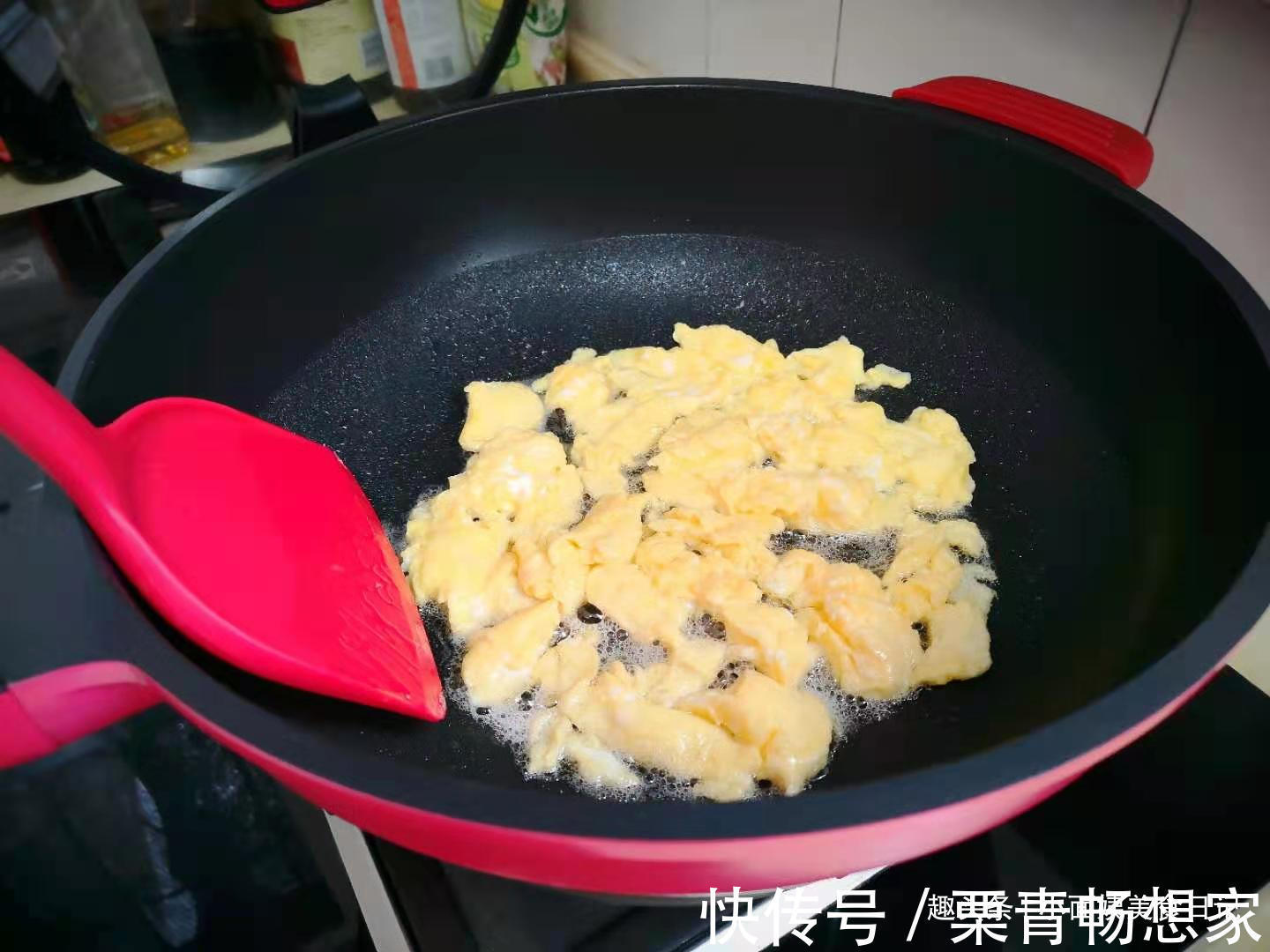 小面姨|晚上失眠多梦,睡不好,常喝这碗汤,养心安神,一觉睡到自然醒!