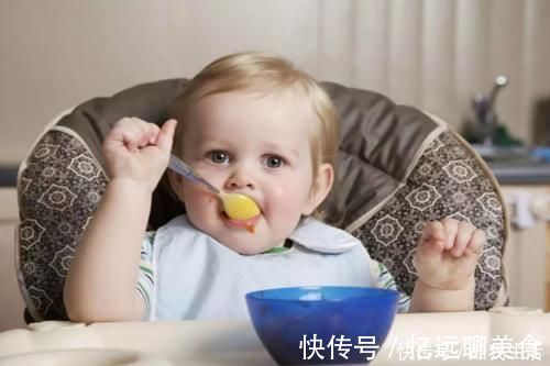 辅食|家长给孩子添加辅食,要牢记“4吃3不喝”,孩子吃得营养更健康