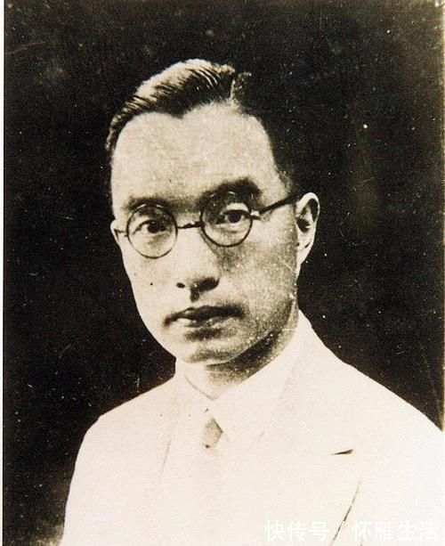 沈从文!余光中曾痛批朱自清、鲁迅、沈从文,如今却反被指责,晚节难保