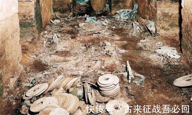 赵兴#广东建筑队挖到无底“黑洞”,考古专家哭着说:失落古国现身了