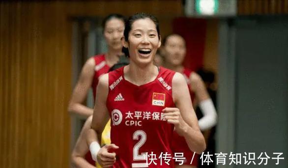 惠若琪|女排送新年祝福!惠若琪晒亲子照,丁霞自拍,袁心玥刘晏含合体