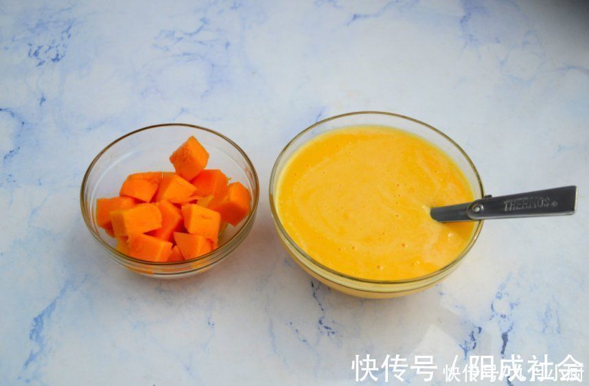 杨枝甘露|孩子爱喝“杨枝甘露”，20一杯太贵！自己做花5元，比买的好喝