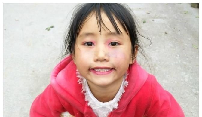 还记得变形计的丽姐吗？4年后现状曝光，被城市哥哥宠成公主