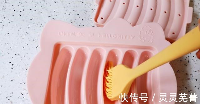 鸡胸肉|香甜可口的鸡肉玉米肠在家做,好吃又美味,营养又健康!