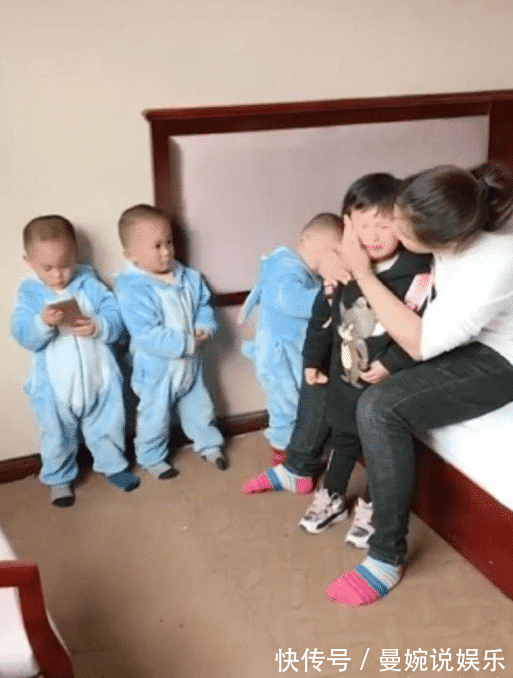 小姨|三胞胎把小姨打哭,妈妈一问谁打的,宝宝的反应逗乐妈妈