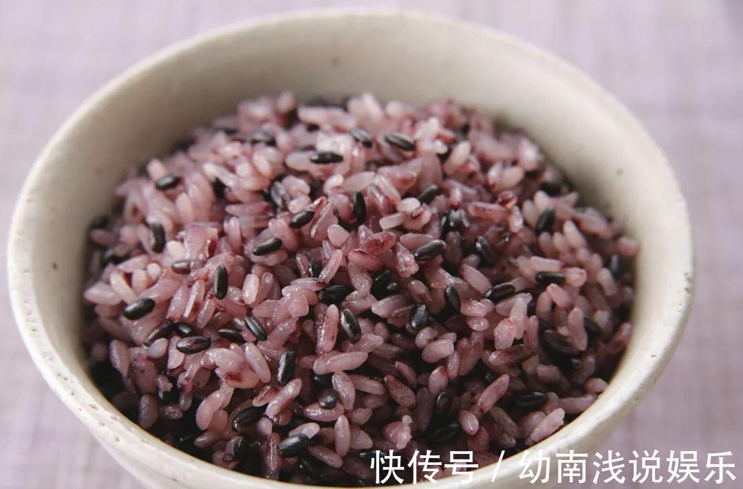 白米|糖尿病患者吃白米升血糖,吃黑米降血糖?营养师:吃错的人很多
