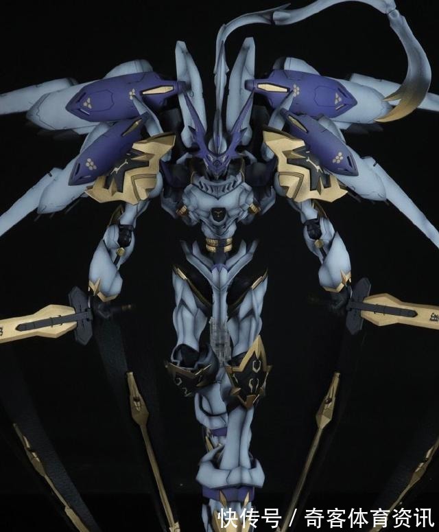 模友|《数码宝贝》红莲骑士兽混搭巴耶力高达模型改造“巴耶力公爵兽”!