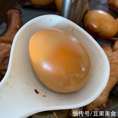  卤鸡|好吃到飞起的万能卤汁-卤鸡腿卤蛋，这样做0失败