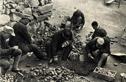 八路军|八路军被包围弹药打光,七旬地主挺身而出我家后院有几万发子弹