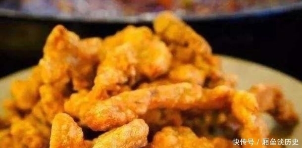 厨师长|酒店退休厨师长：炸酥肉时，记住这3个技巧，酥肉金黄又酥脆！