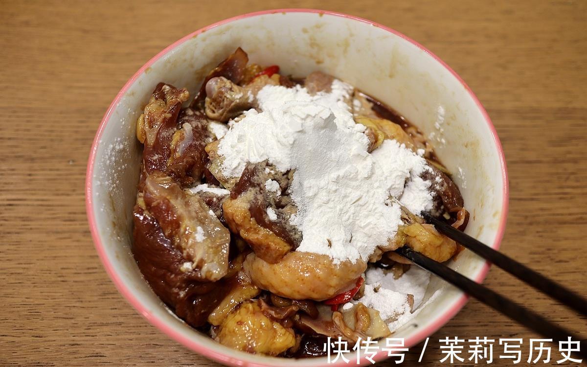 入味|浓香入味的土豆焖鸭，口感一点儿不输黄焖鸡，低脂少油更省事