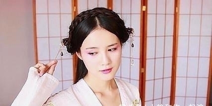 韩国 非洲有一种发型叫脏辫,韩国有一种发型叫空气刘海,而中国呢