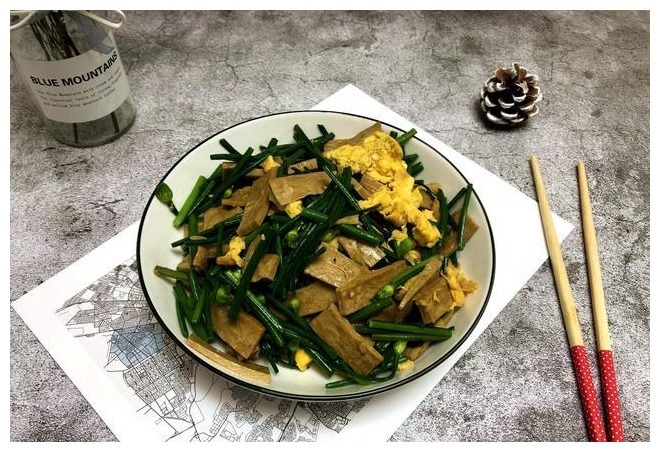 夏日必吃的时令小炒,5块钱就能炒一盘,鲜香正当季,错过等一年