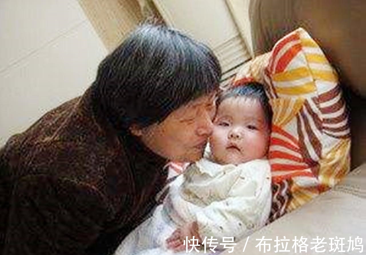 马里亚纳|二岁宝宝被姑姑亲了一口, 离开了人世, 过年期间, 别让这5种人亲娃