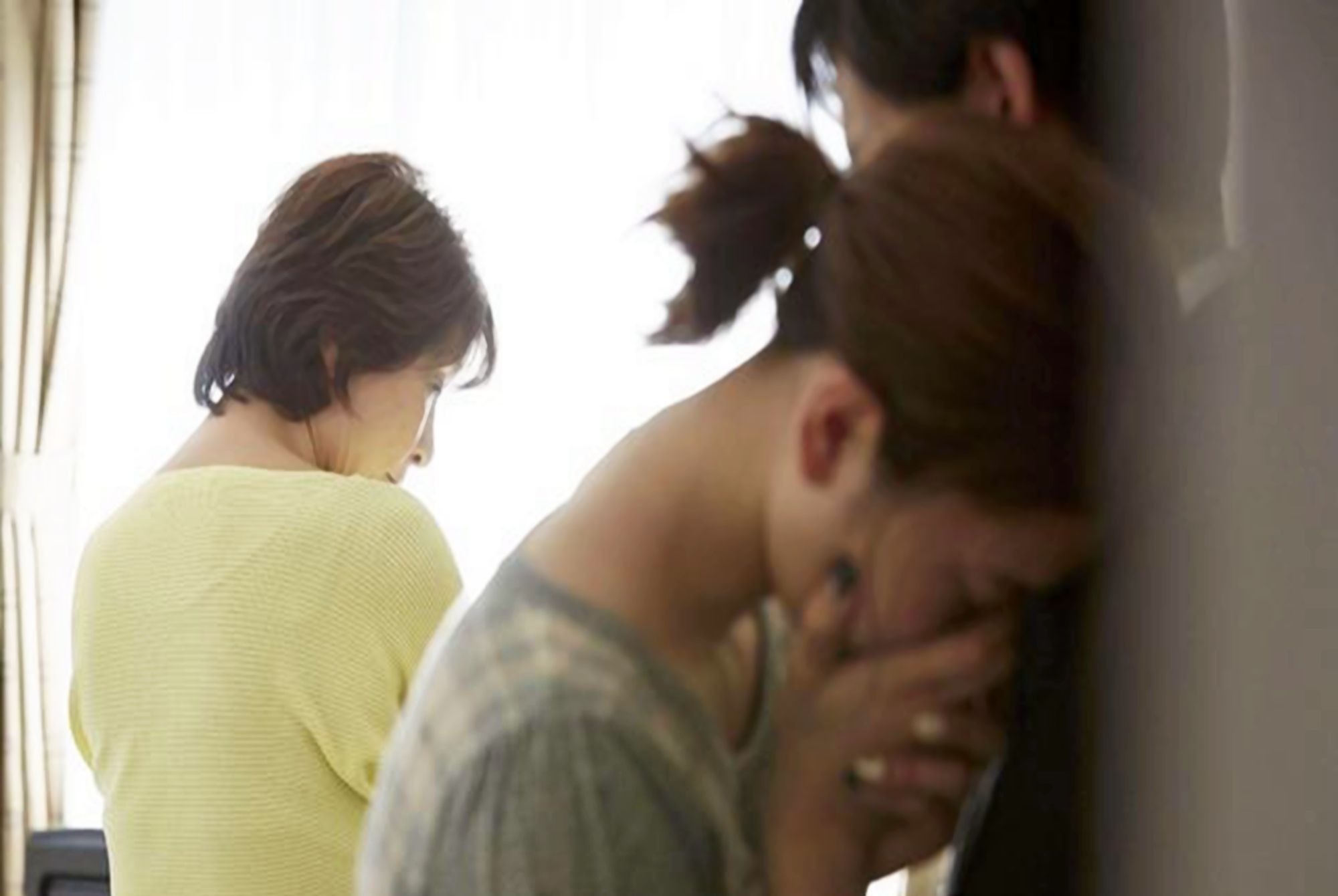 一团糟|“后悔让二胎随我姓”二胎妈妈深夜的一条朋友圈,引发过来人共鸣