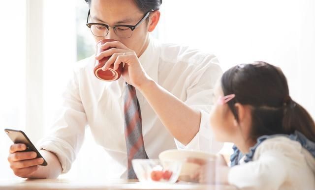 家庭|专注力差的孩子，多生活在这样的家庭里，为了孩子好建议早纠正