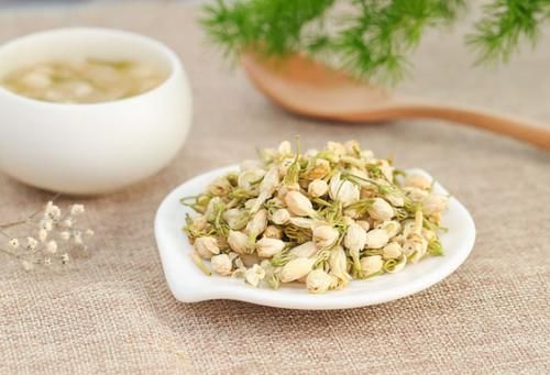 栗子|机智的人爱吃三种食物，滋补养颜，皮肤白皙，建议多吃