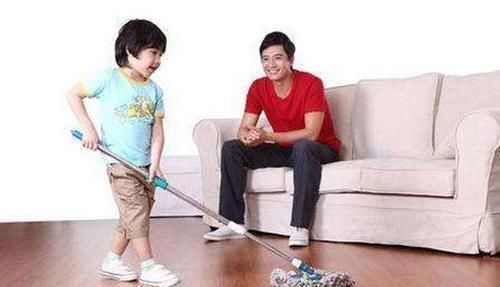 小红花|“我家孩子从不做家务”家长做到这五点,他会成为家务好帮手