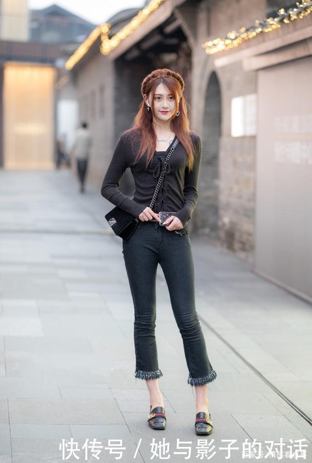 时尚穿搭连衣裙和牛仔裤,两款穿搭有什么不同