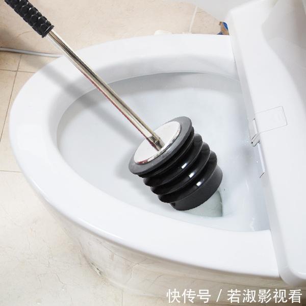 浴室柜|曾经很常见的7种卫生间用品,如今早就有了替代品,老款该淘汰啦