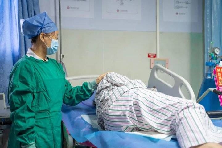 无痛|愿妈妈的爱没有疼痛，带你了解艾玛无痛分娩