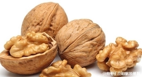 黑芝麻|核桃和此物一起煮,白发变黑了,面色红润了,还能预防骨质疏松!