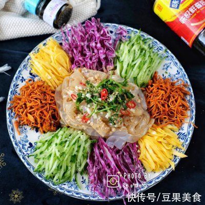 米醋|#巨下饭的家常菜#五彩大拉皮