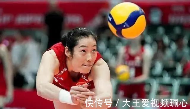 郎平|郎平深夜不辞而别，中国女排被推上风口浪尖，朱婷做出决定惹争议