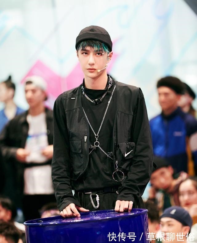 好好学习|炸场专家王一博实名舞台玩家,低调有实力,有趣又可爱