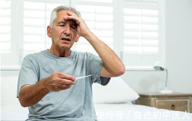 发热|成都中医肿瘤医院:肿瘤病患为什么会经常感到发热?家属又应该如何处理?