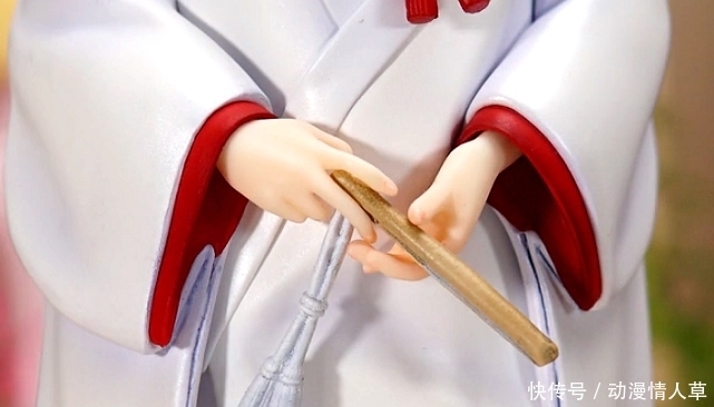 婚手|火影:雏田大婚手办太讲究,放“倒”后细节亮了,网友:鸣人有福