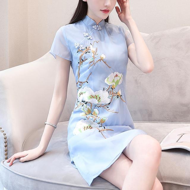 低领|优美旗袍连衣裙,时尚修身,尽显玲珑曲线之美