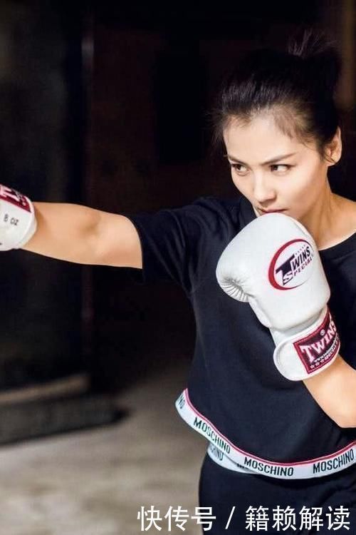 气质|四五十岁女人，不想被叫“中年妇女”，这4个地方一定要舍得花钱