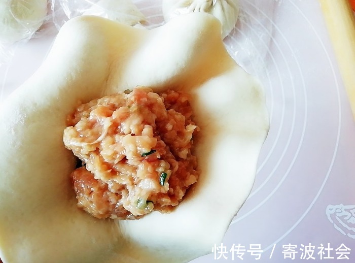 包子|调肉馅有窍门,多加“一水一油”,鲜嫩香味足,包饺子包子都好吃