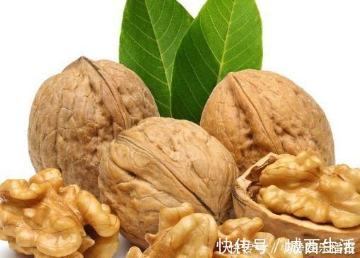 视力|核桃和它一起煮，每天一碗，视力好了，夜里越睡越香，脸蛋更白嫩