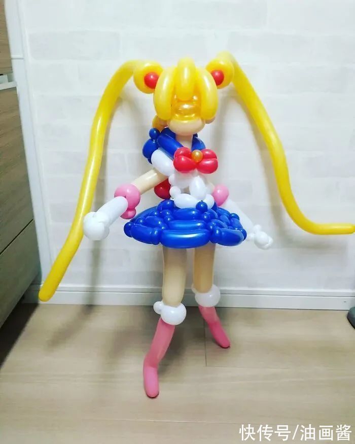 卡通角色|该来的还是来了!童年梦想成真,他用气球扭出经典的卡通角色