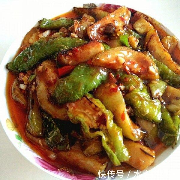 精选美食推荐杏鲍菇炒鸡片，虎皮辣子烧茄子，肉末土豆的做法