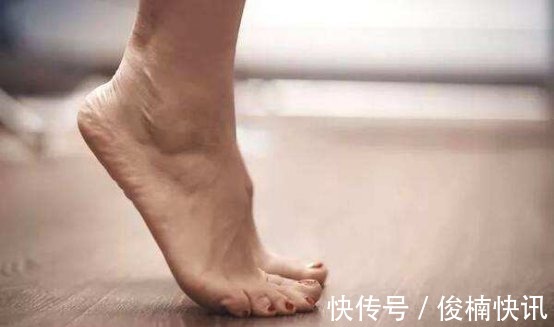 左腿|拯救大粗腿教你4个简单瘦腿动作，一起了解一下，受益一生