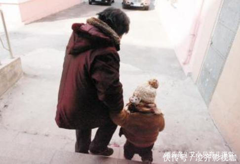 孩子|孩子长大后为啥不愿意去姥姥家了并不是不想去,而是有苦说不出