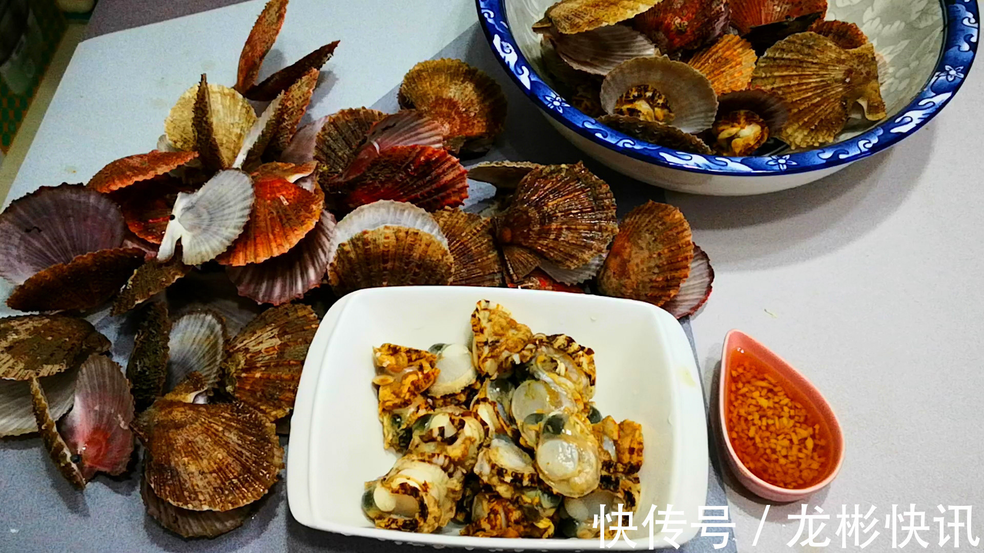 做扇贝时,最忌直接加水煮,教你正确做法,扇贝肉质鲜嫩、不回缩