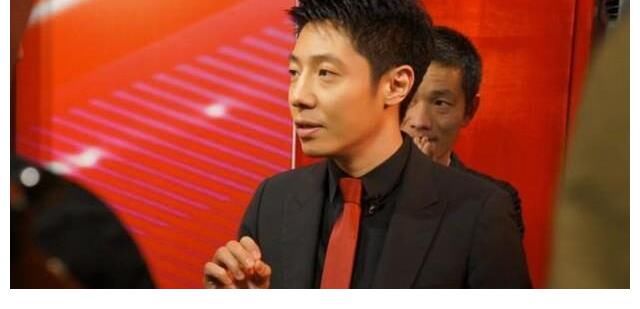 央视终于出手！撒贝宁回归《今日说法》引发热议