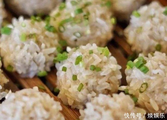 “圆润饱满”孩子喜，出锅晶莹剔透，细嫩鲜香，孩子分分钟消灭