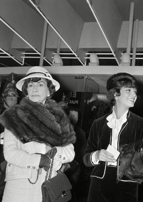 香奈儿Chanel有哪些经典款包包是保值的?