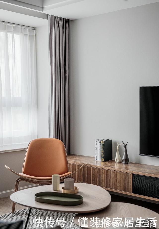 房子|再买房,一定要学他家“化繁为简”,70平的房子美得很高级晒晒