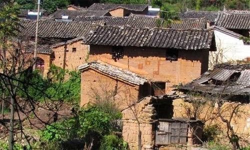 坟地|俗语“门前坟、屋后水”,这种讲究并非迷信,生活中要留意