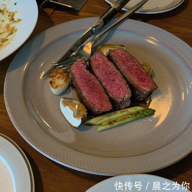 瑜伽垫|韩国妹子体重130，身材丰腴曲线美，粉丝喊话别减肥