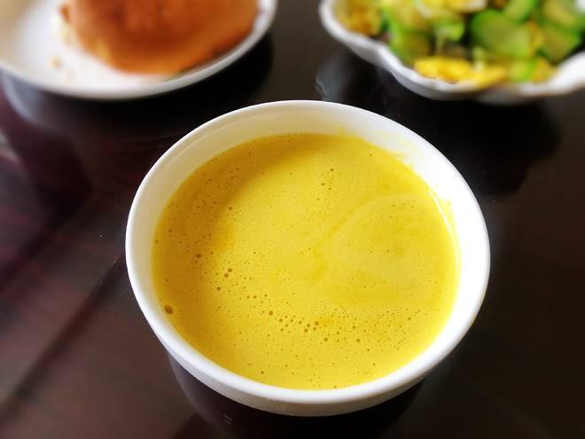 可治|民间土偏方:“豆浆+南瓜”一起煮,一周喝3次,膝盖不疼了